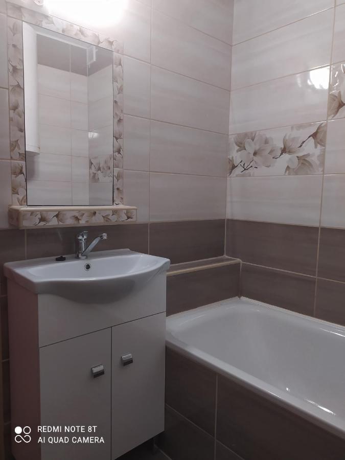Apartmanhaz Gabriella 哈卡尼 外观 照片