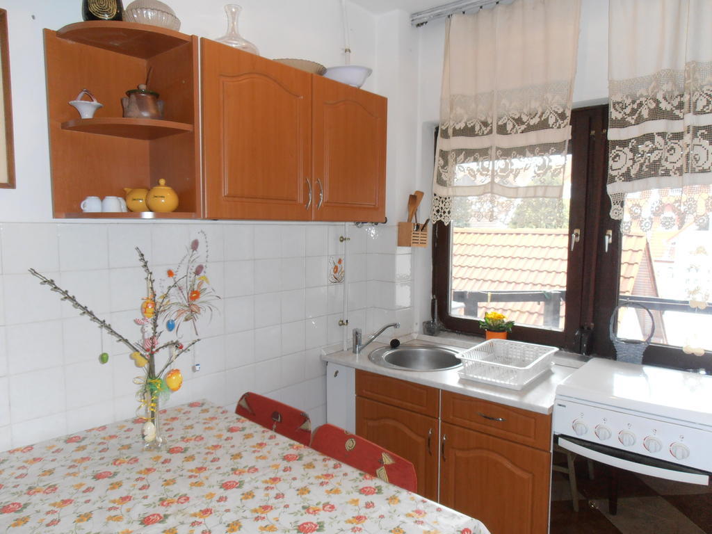 Apartmanhaz Gabriella 哈卡尼 外观 照片
